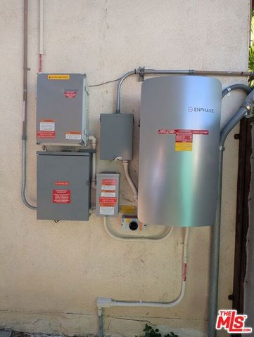 1004 Amalia Avenue, Los Angeles, CA 90022