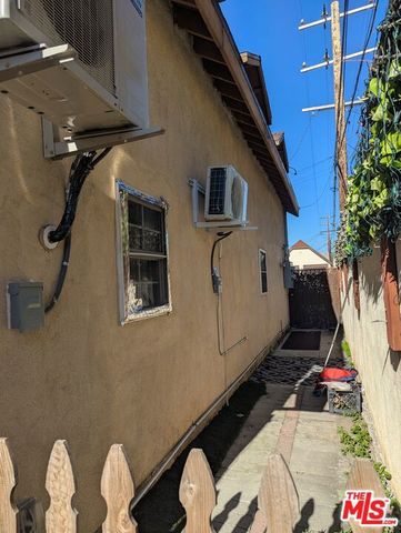 1004 Amalia Avenue, Los Angeles, CA 90022