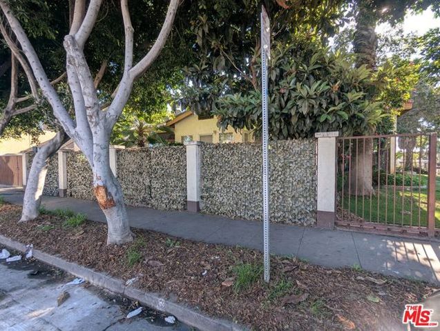 1004 Amalia Avenue, Los Angeles, CA 90022