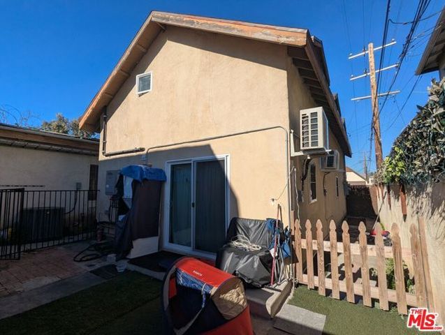 1004 Amalia Avenue, Los Angeles, CA 90022
