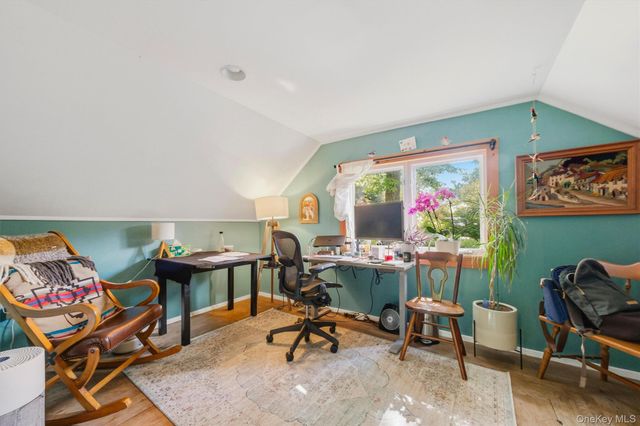 4 N Ledge Loop, Croton-on-hudson, NY 10520