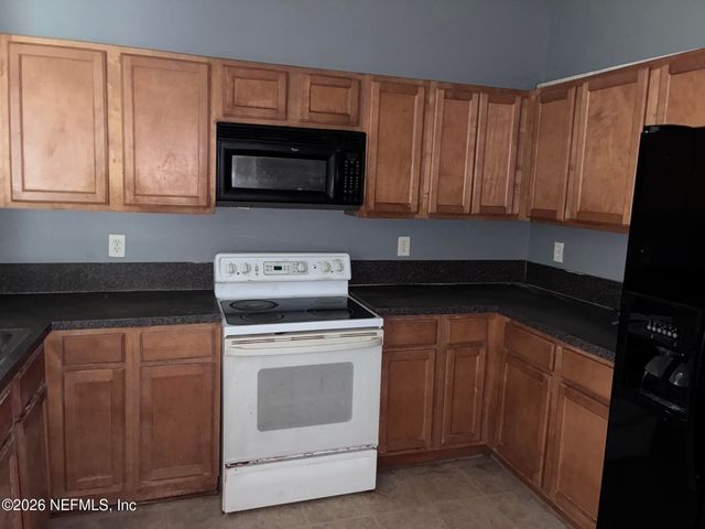 7920 MERRILL Road 1302, Jacksonville, FL 32277