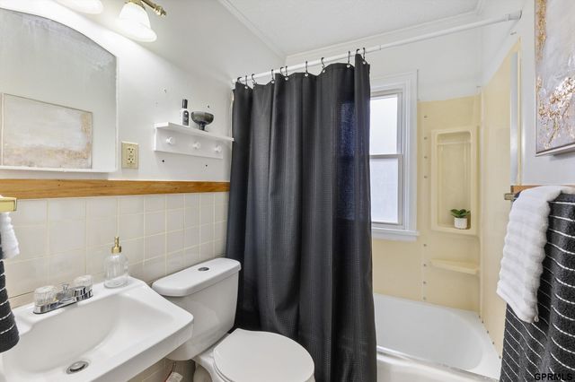 1507 S 50 Street, Omaha, NE 68106