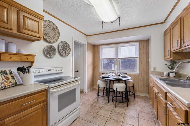 1507 S 50 Street, Omaha, NE 68106