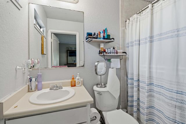 351 Aries Pl, Lathrop, CA 95330