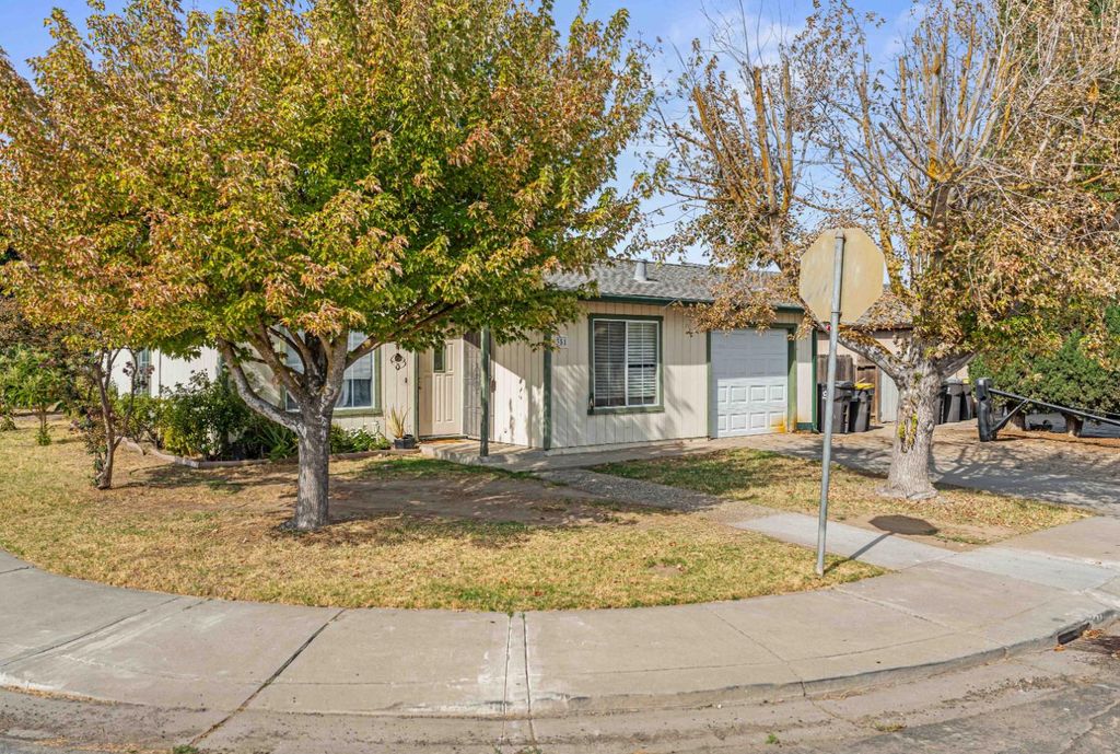 351 Aries Pl, Lathrop, CA 95330