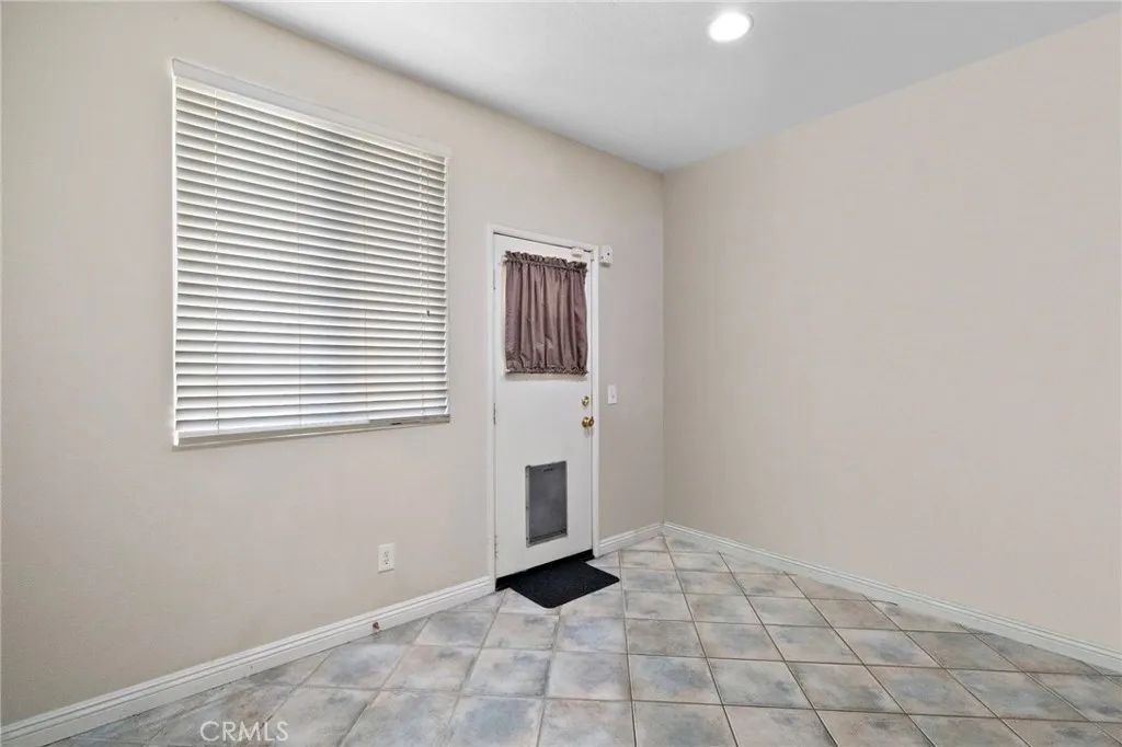 Image 14 of property listing at 8015 Ralston Place, Riverside, CA 92508