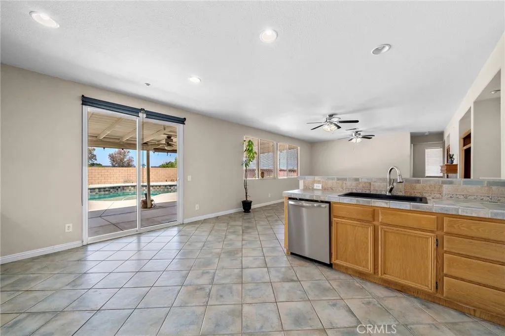 Image 8 of property listing at 8015 Ralston Place, Riverside, CA 92508