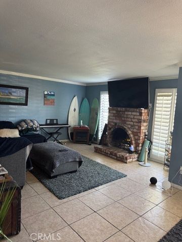 16655 Algonquin, Huntington Beach, CA 92649