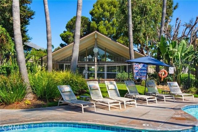 16655 Algonquin, Huntington Beach, CA 92649