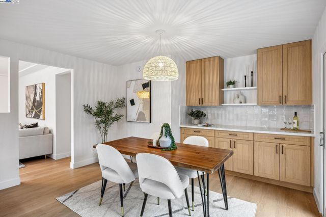 1764 Via Flores, San Jose, CA 95132