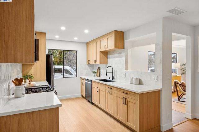 1764 Via Flores, San Jose, CA 95132