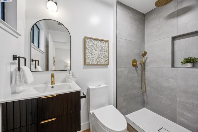 1764 Via Flores, San Jose, CA 95132