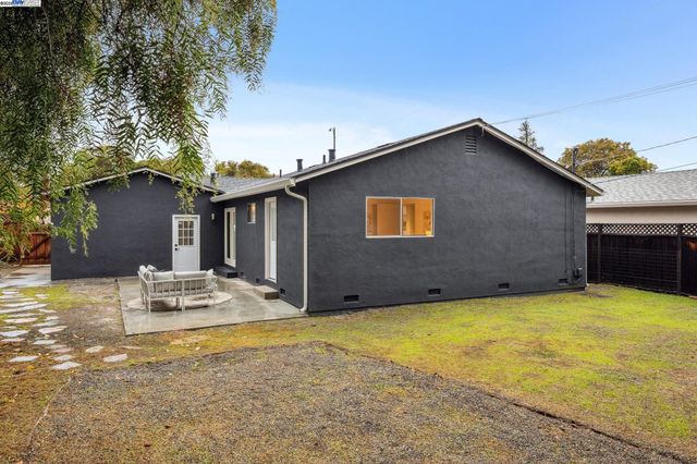 1764 Via Flores, San Jose, CA 95132