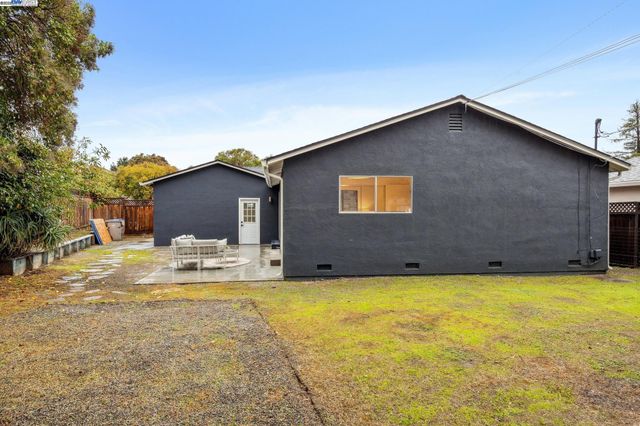 1764 Via Flores, San Jose, CA 95132