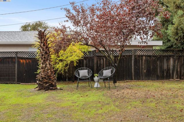 1764 Via Flores, San Jose, CA 95132