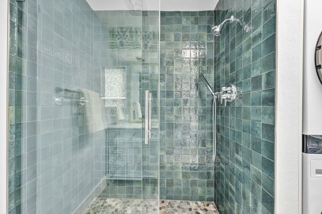 6226 Bandera Avenue C, Dallas, TX 75225