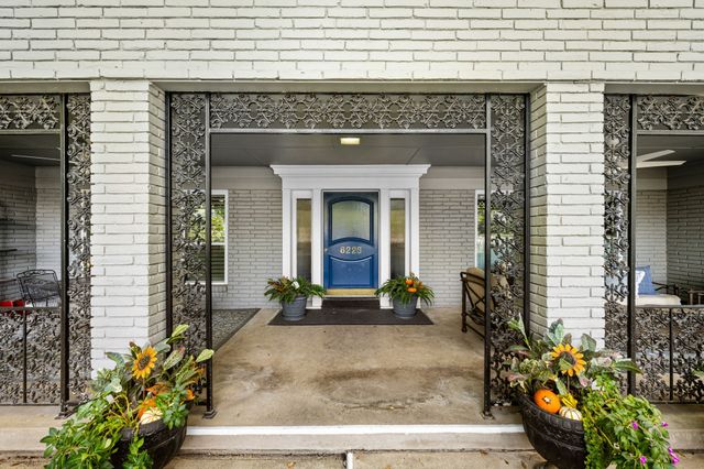 6226 Bandera Avenue C, Dallas, TX 75225