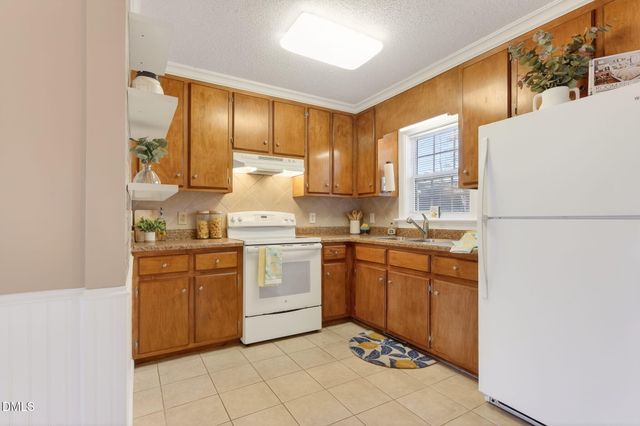 10748 Patrician Way, Zebulon, NC 27597