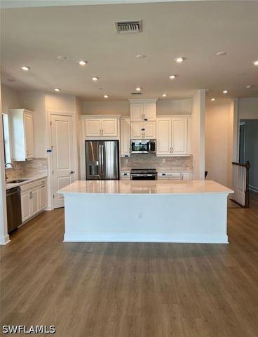 15257 Zeno WAY 204, Naples, FL 34114