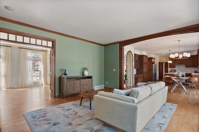 2071 SHADY LANE, Ashwaubenon, WI 54313