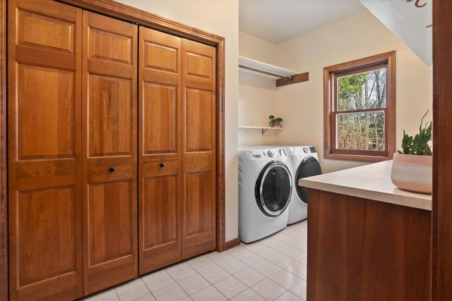 2071 SHADY LANE, Ashwaubenon, WI 54313