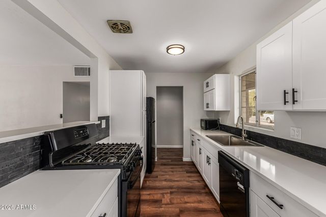 611 E ENCANTO Drive, Tempe, AZ 85281