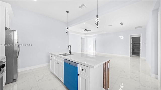 1201 15 terr, Cape Coral, FL 33909