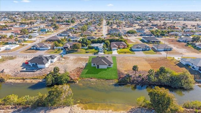 1201 15 terr, Cape Coral, FL 33909