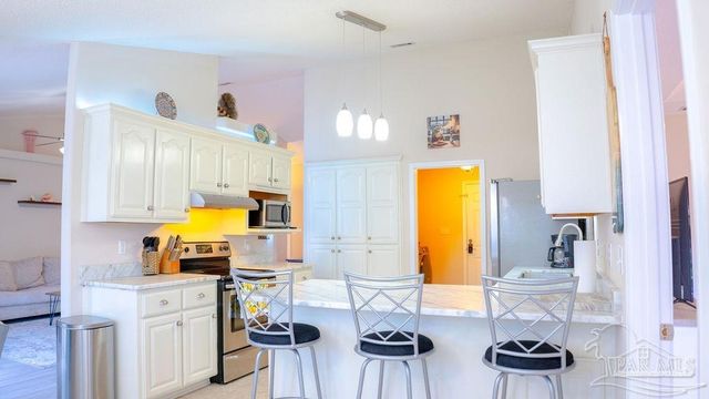 2661 Hidden Estates Cir, Navarre, FL 32566