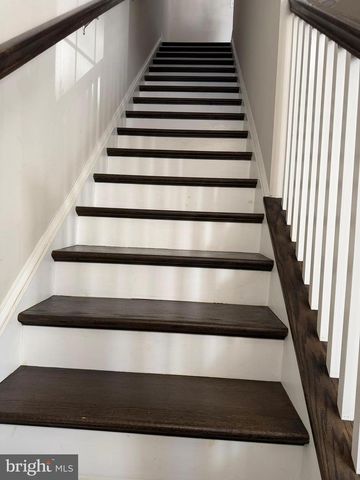 98 KING ST, Bensalem, PA 19020