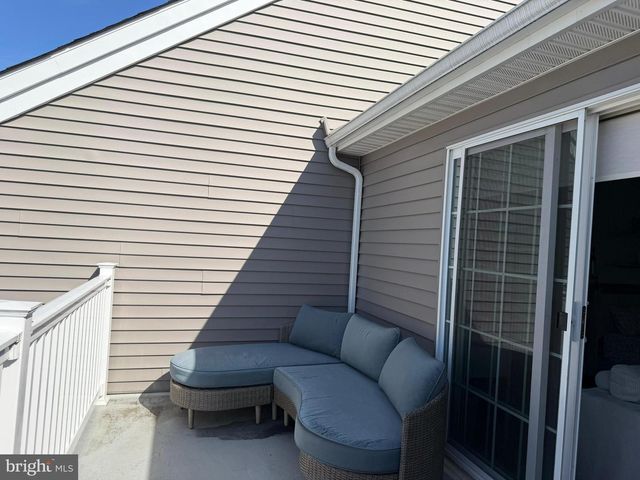 98 KING ST, Bensalem, PA 19020