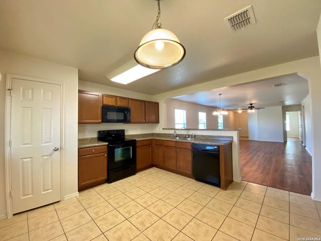 3608 Lazy Diamond, Schertz, TX 78154