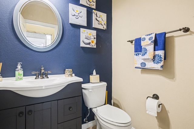 1361 Shallowbend Drive, Midlothian, TX 76065