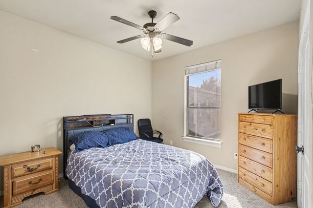 1361 Shallowbend Drive, Midlothian, TX 76065