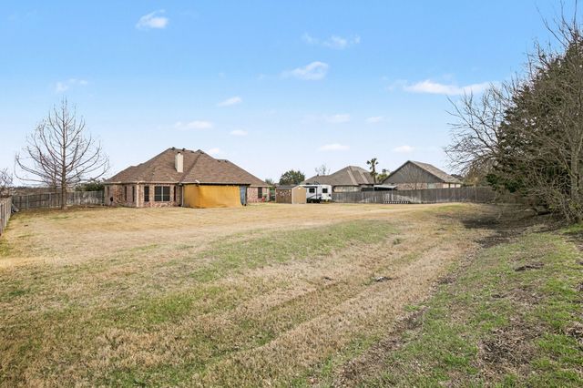 1361 Shallowbend Drive, Midlothian, TX 76065