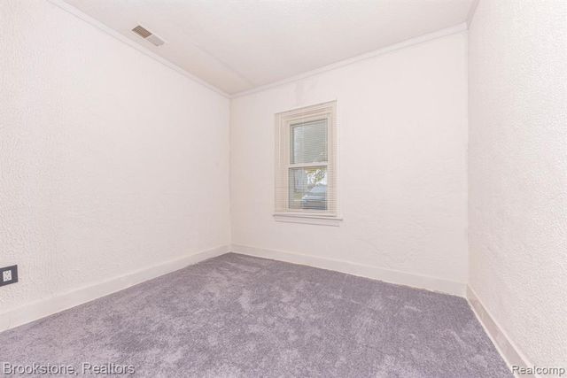 27620 Newcastle Street, Romulus, MI 48174