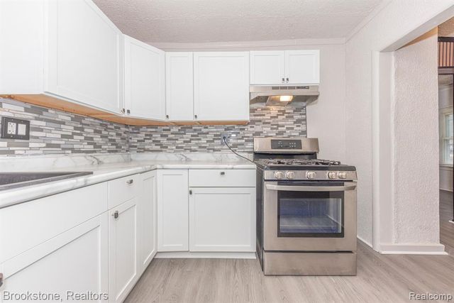 27620 Newcastle Street, Romulus, MI 48174
