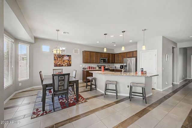 18076 W REDWOOD Lane, Goodyear, AZ 85338