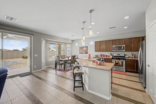 18076 W REDWOOD Lane, Goodyear, AZ 85338