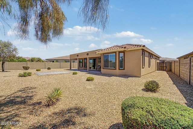 18076 W REDWOOD Lane, Goodyear, AZ 85338