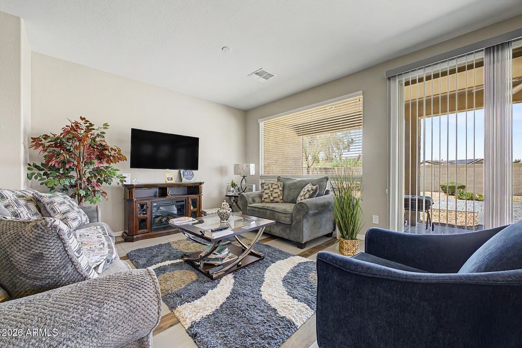 18076 W REDWOOD Lane, Goodyear, AZ 85338 — photo 5