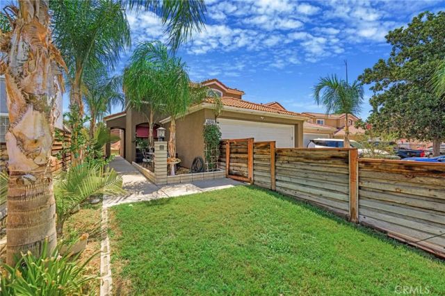 1056 Dahlia Court, Hemet, CA 92545