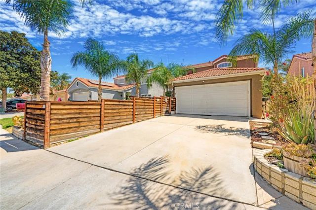 1056 Dahlia Court, Hemet, CA 92545