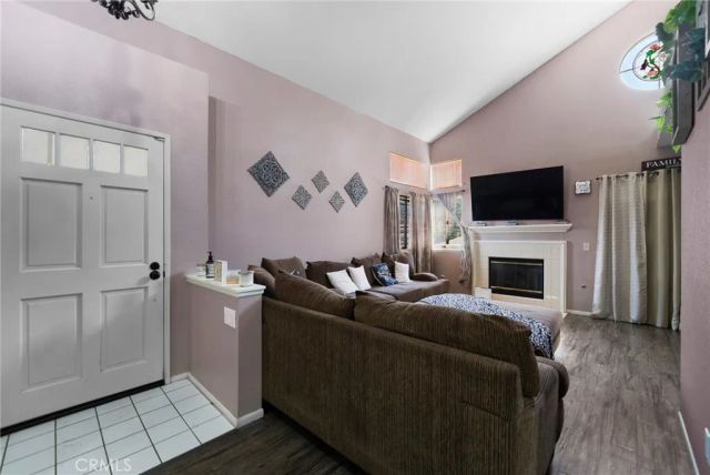 1056 Dahlia Court, Hemet, CA 92545