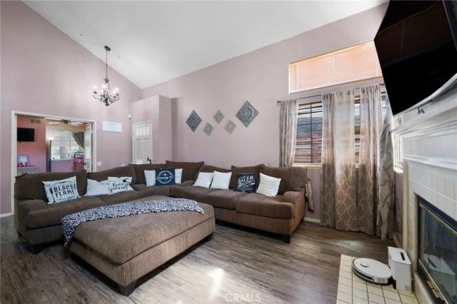 1056 Dahlia Court, Hemet, CA 92545