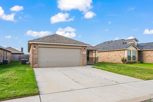 2111 135th Street, Lubbock, TX 79423