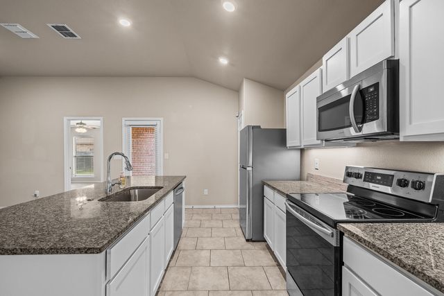 2111 135th Street, Lubbock, TX 79423