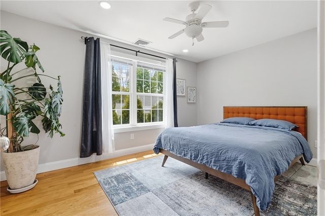15 Souza Road, Tiverton, RI 02878