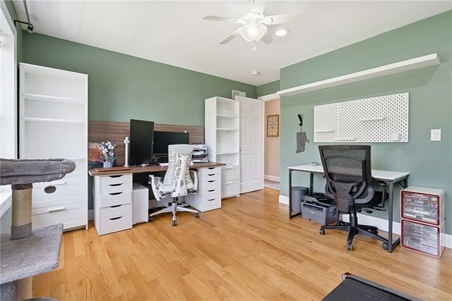 15 Souza Road, Tiverton, RI 02878